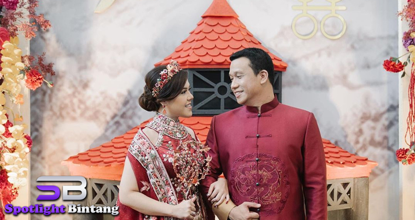 Natal Pertama Tina Toon Dan Daniel Sebagai Suami Istri