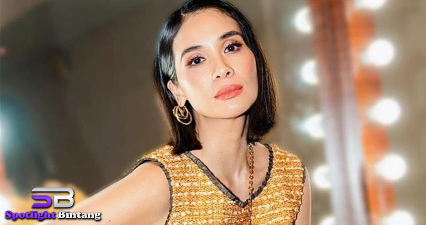 Marsha Timothy Artis Indonesia Peraih Penghargaan Internasional!
